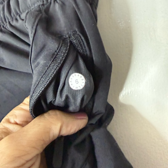 Lululemon black tracker short. 6 - Picture 3 of 6
